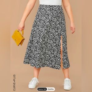 SHEIN Ditsy Floral Midi Skirt w/ Slit 2XL